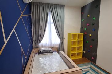 Symphony Hills Schubert