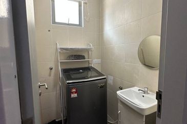 Symphony Hills Schumann