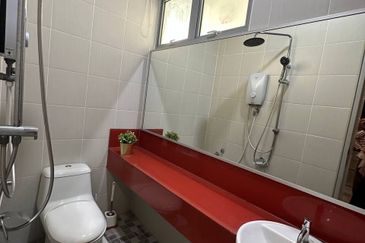 Symphony Hills Schumann