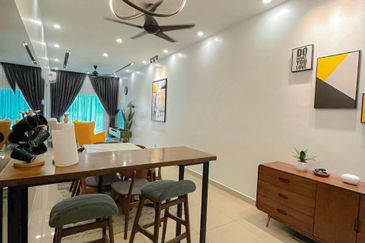 Casa Bluebell @ Cybersouth