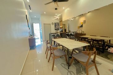 Casa Bluebell @ Cybersouth