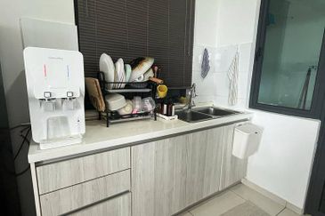 Kenwingston Square Garden