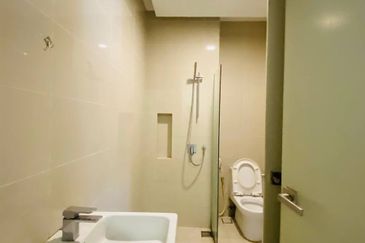 Mirage By The Lake @ Perdana Lakeview West