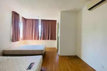 Mirage By The Lake @ Perdana Lakeview West