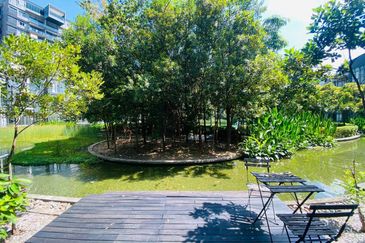 Mirage By The Lake @ Perdana Lakeview West