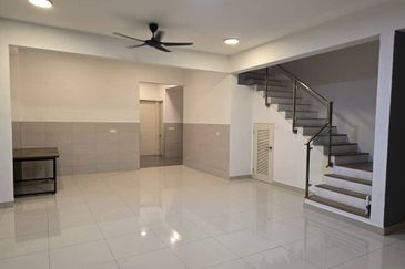 Lake Point Residence