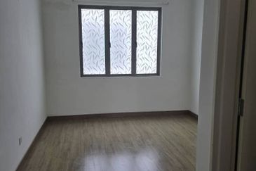 Lake Point Residence