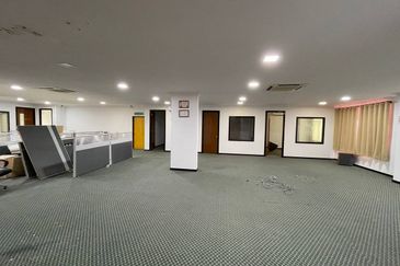 Bandar Baru Salak Tinggi