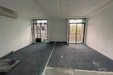 Bandar Baru Salak Tinggi