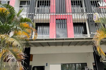 Bandar Baru Salak Tinggi