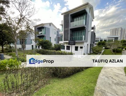 Big Bungalow with Lift Sejati Astonia Cyberjaya , Selangor, Cyberjaya