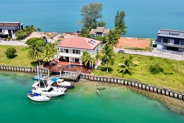 ADMIRAL MARINA MANSION