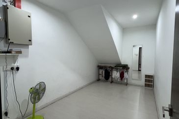 City Garden Commercial Centre