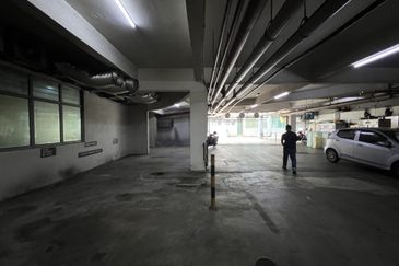 City Garden Commercial Centre