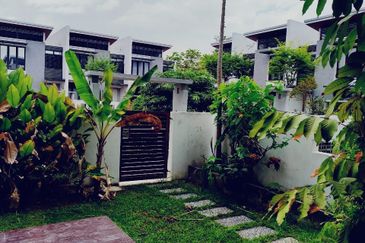 Mozart, Symphony Hills