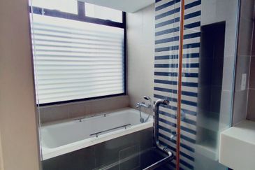 Mozart, Symphony Hills