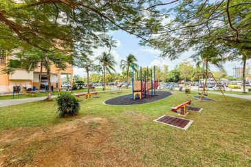 Vista Millennium Condominiums