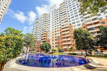 Vista Millennium Condominiums