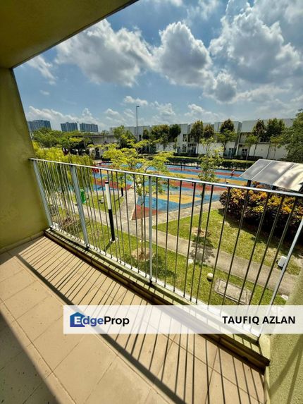 Casa wood Cybersouth Dengkil, Selangor, Dengkil