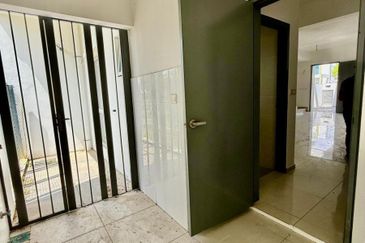 Casa Wood @ Cybersouth