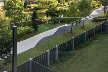 Lepironia Gardens, Setia Eco Glades