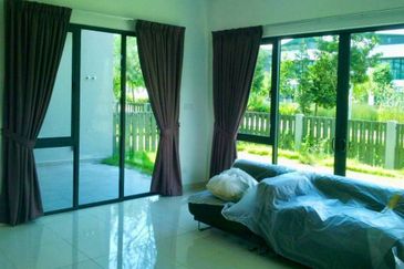 Lepironia Gardens, Setia Eco Glades