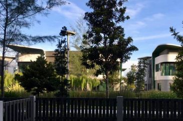 Lepironia Gardens, Setia Eco Glades