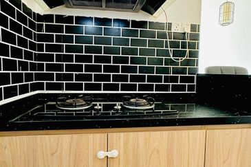 Savanna Executive Suites @ Southville City