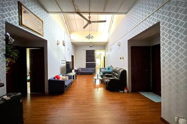 1 Storey BUNGALOW Seksyen 2 Bangi