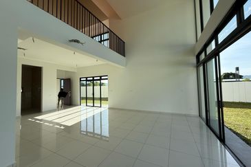 Alstonia Hilltop Homes