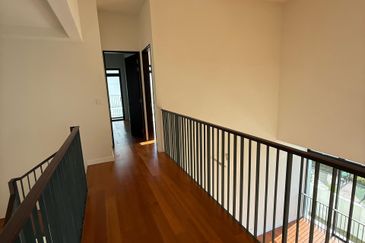 Alstonia Hilltop Homes