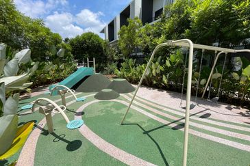 Alstonia Hilltop Homes