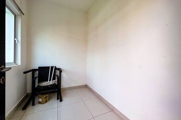 MYDiva, Perdana Lakeview East