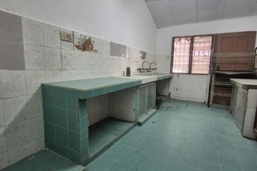 Taman Alam Megah, Seksyen 28