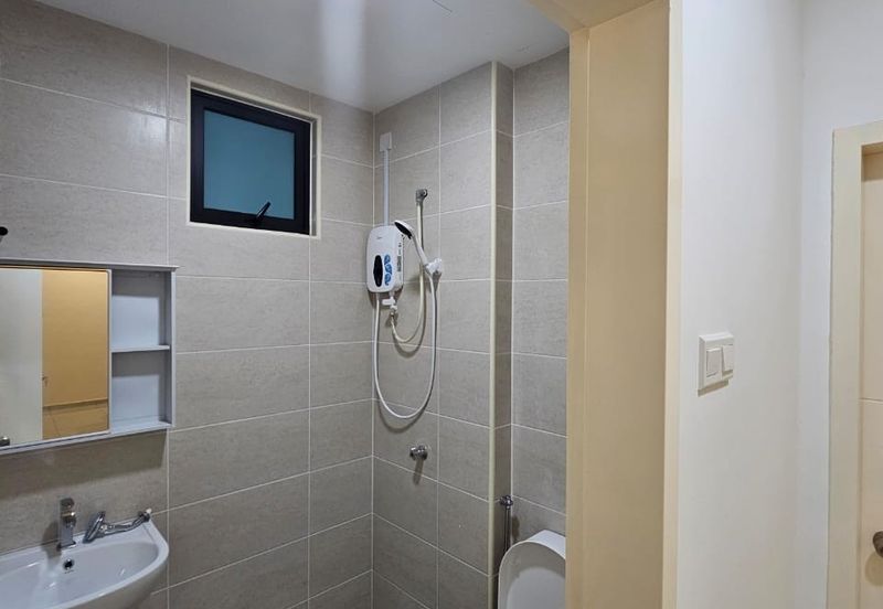 B11 Parkland Residence