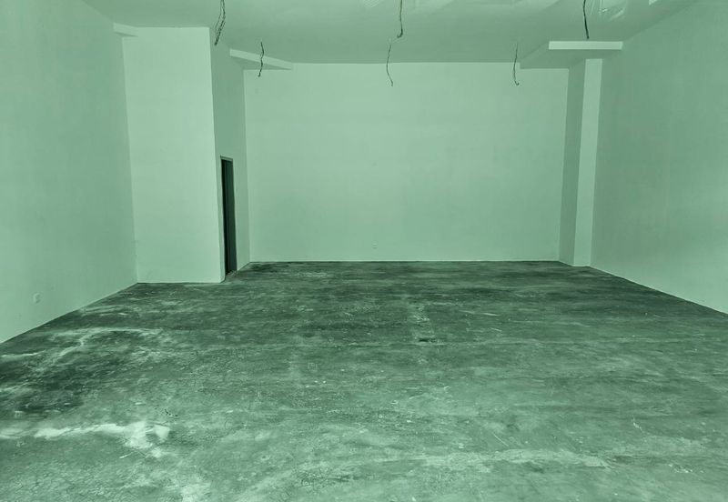 Ground Floor Shop next to MRT Batu 11 Cheras Balakong