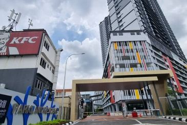 Ground Floor Shop next to MRT Batu 11 Cheras Balakong