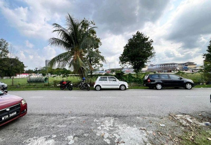 Jalan Puchong Utama 12/1