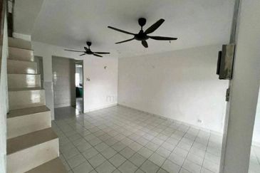 Jalan Puchong Utama 12/1