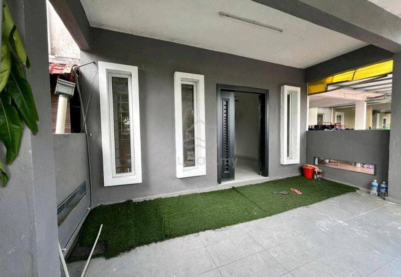 Jalan Puchong Utama 12/1