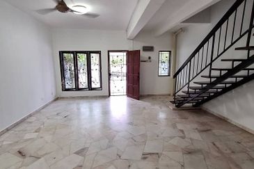 Taman Saujana Puchong