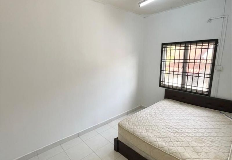 Bandar Baru Seri Alam