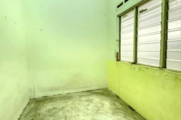 Taman Pulai Utama Flat