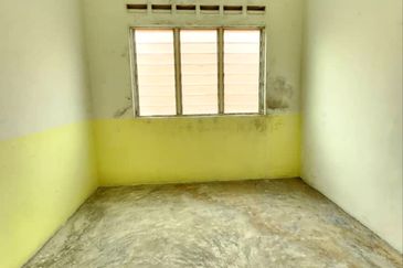 Taman Pulai Utama Flat