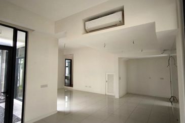 Avira Garden Terraces @ Medini