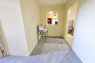 Prima Regency (Dorchester Court)