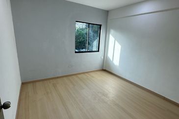 Austin Residence @Taman Mount Austin