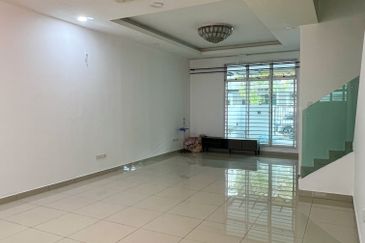 Austin Residence @Taman Mount Austin