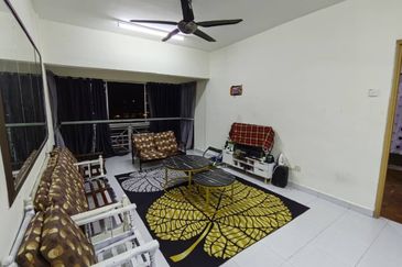 Lily & Jasmine Apartment