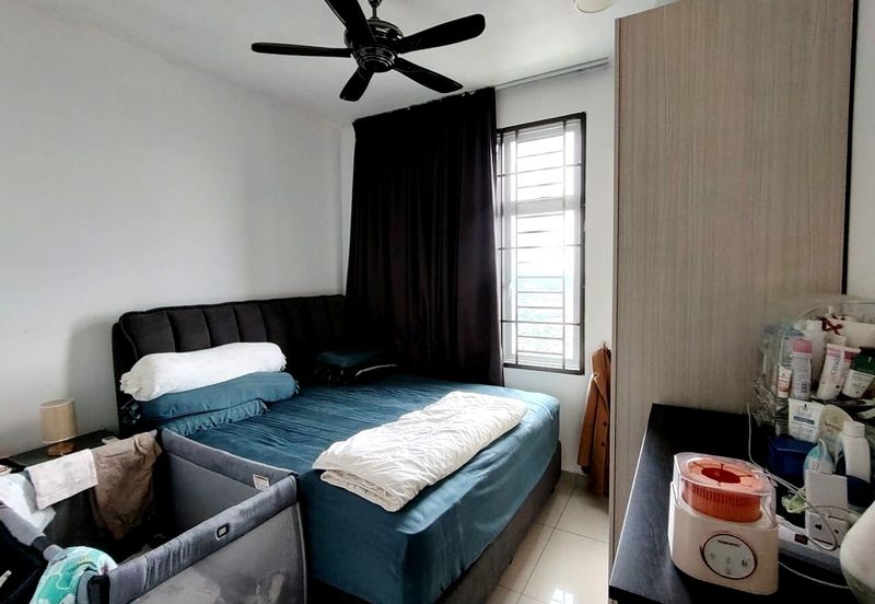 SKS Habitat Apartment, Larkin